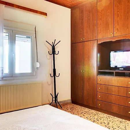 Ferienhaus Kanakades Village House Corfu (city)