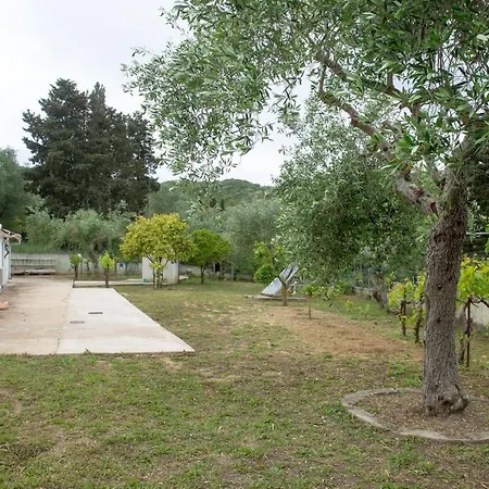 Kanakades Village House Holiday home *